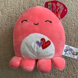Abby the Octopus Valentine’s 5 inch squishmallow